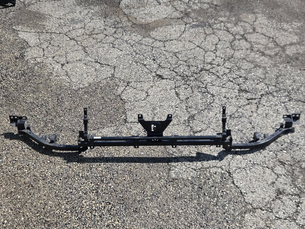 LAMBORGHINI HURACAN REAR BUMPER CROSSMEMBER SUPPORT MOUNT BRACKET OEM 4T0813753E