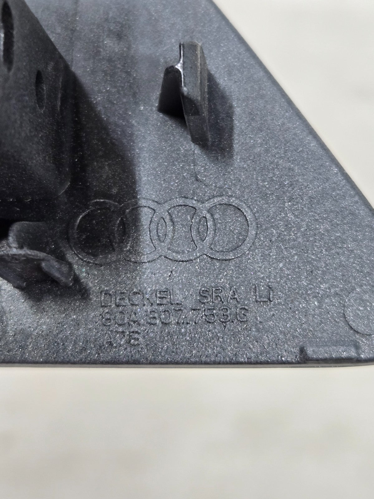 2021 2022 2023 Audi Q5 Front Left Headlight Washer Cover Cap 80A807753G OEM