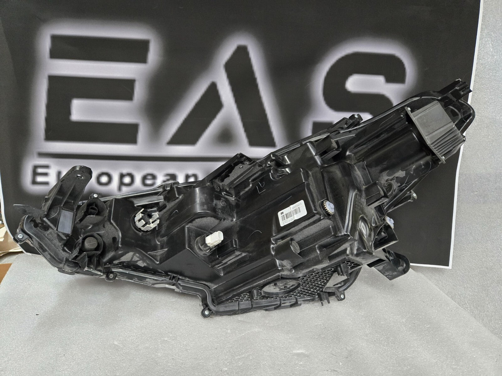 2022 2023 TOYOTA COROLLA CROSS RH Right Passenger LED HEADLIGHT 10000-8A0GR OEM