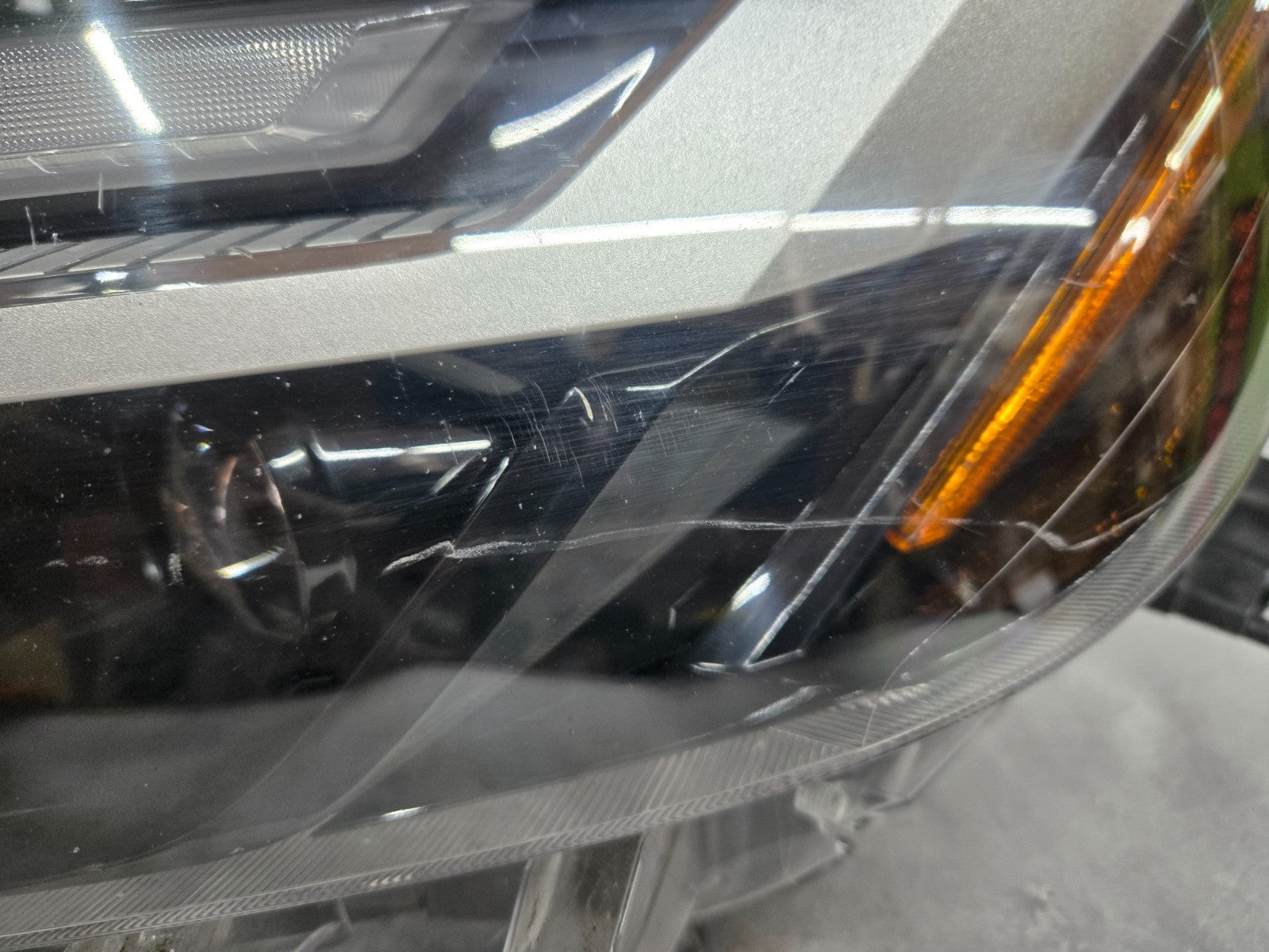 2022-2024 TOYOTA RAV4 XLE LEFT LH DRIVER HEADLIGHT LED OEM 811500R35000