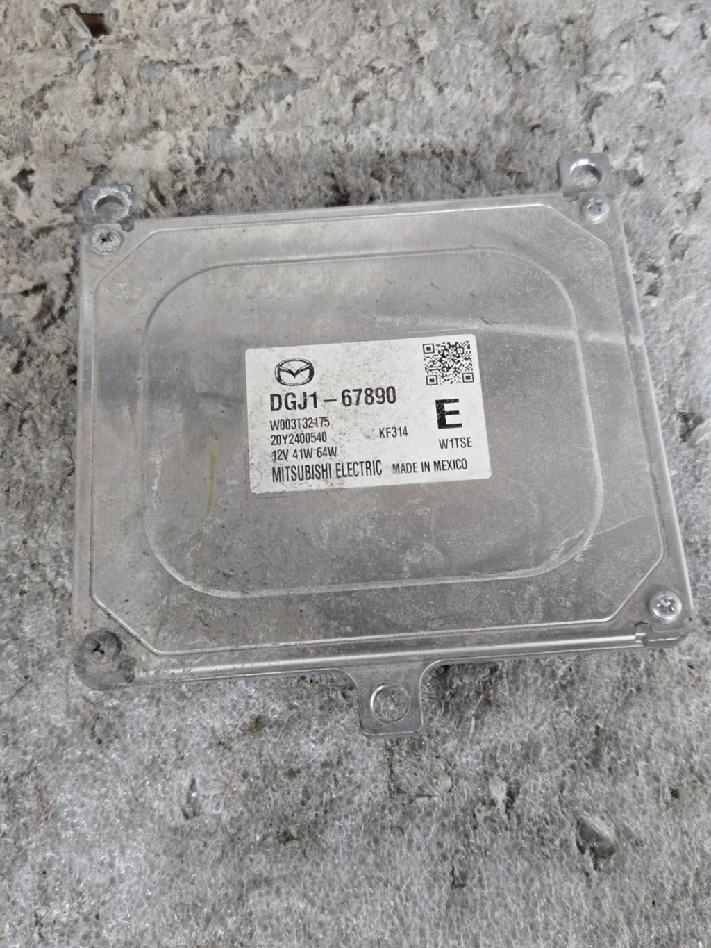 2020-2022 Mazda CX-30 LED Headlight Ballast Module OEM DGJ1-67890 OEM