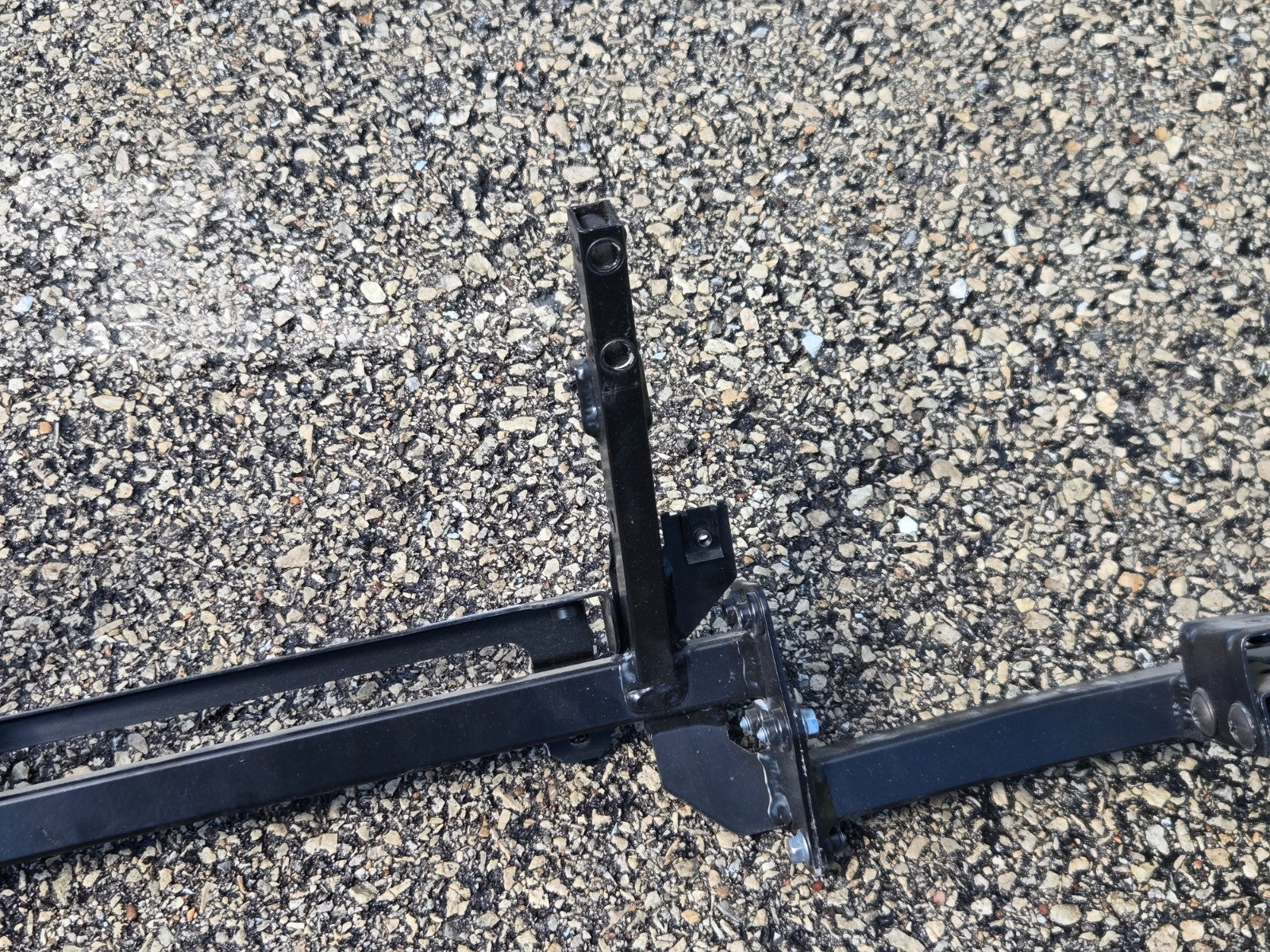 LAMBORGHINI HURACAN REAR BUMPER CROSSMEMBER SUPPORT MOUNT BRACKET OEM 4T0813753E