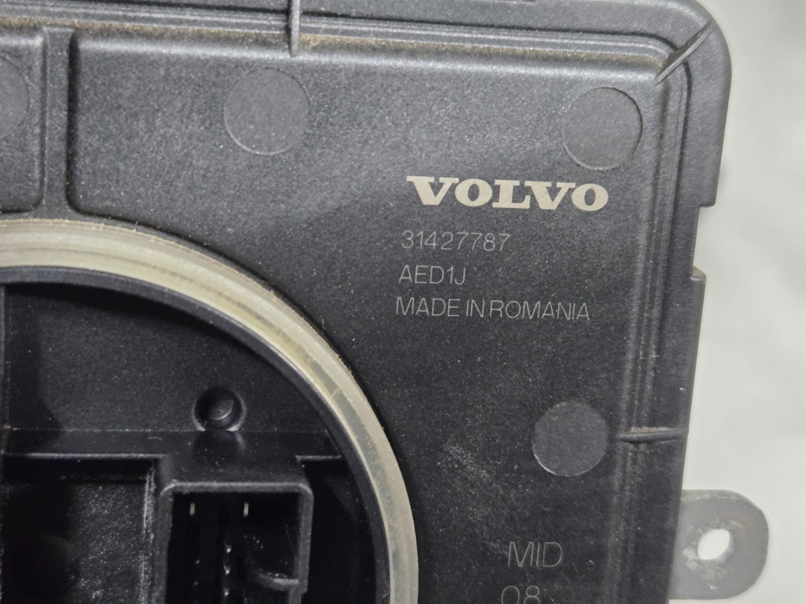 2018 - 2025 Volvo XC60 LED Headlight Control Module 31427787 OEM