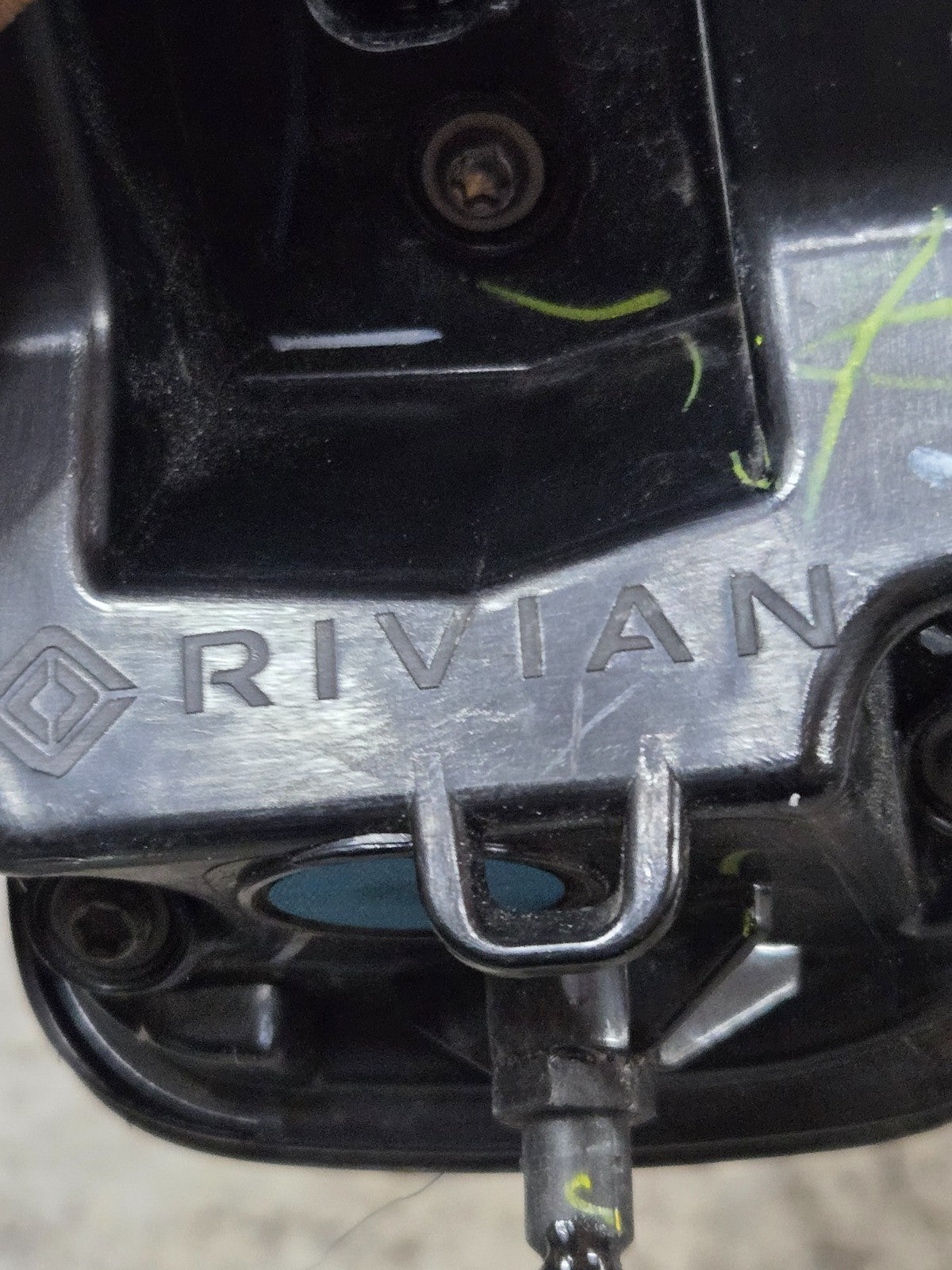 2022-2024 Rivian R1S R1T Right RH Passenger OUTER Tail Light OEM PT00000469-K