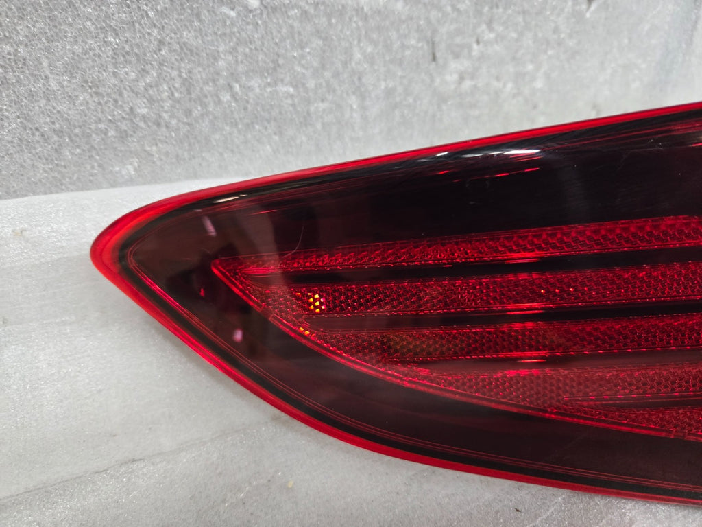 2018 2019 Hyundai Sonata Drivers Left Side Rear Tail Light Lamp OEM 92401-C2