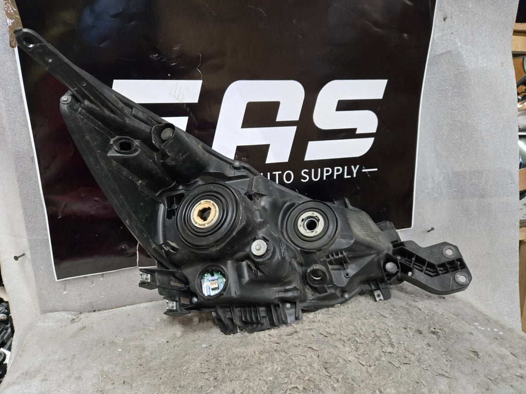 2018 2019 SUBARU LEGACY OUTBACK LEFT LH DRIVER SIDE HALOGEN HEADLIGHT OEM