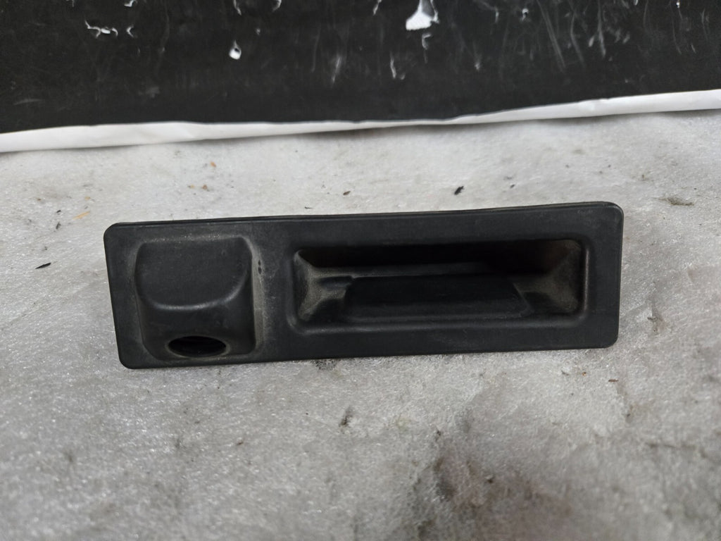 BMW F48 F39 F25 F26 F15 F16 Rear Trunk Tailgate Release Open Switch OEM 7463163