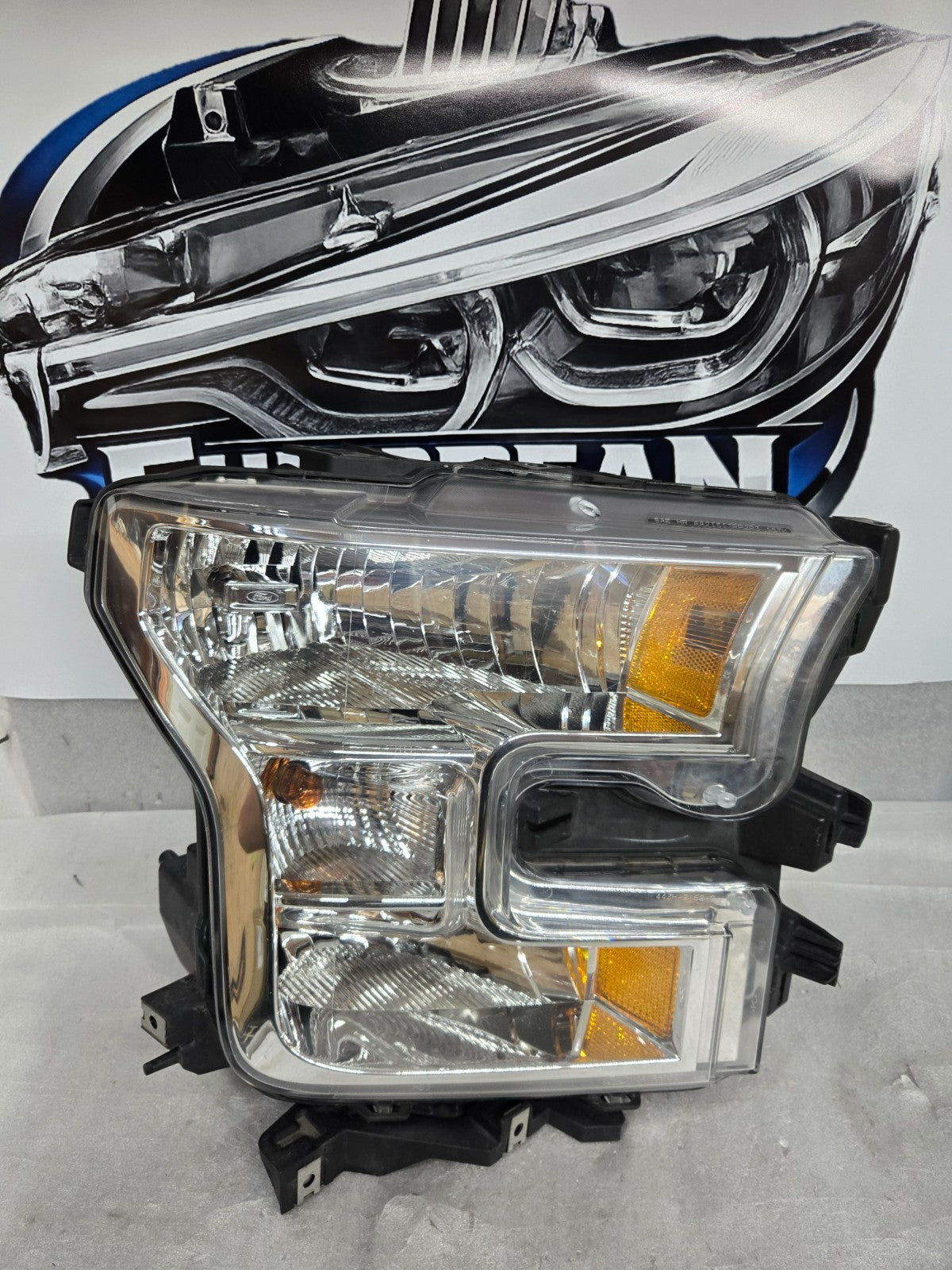 2015-2017 Ford F150 Right RH Passenger Headlight Assembly FL34-13005-AU OEM