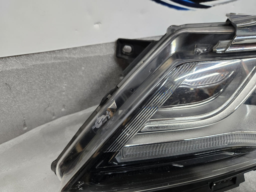 2015-2018 Lincoln MKC Headlight Xenon HID Left LH Driver OEM EJ7B-13006-A