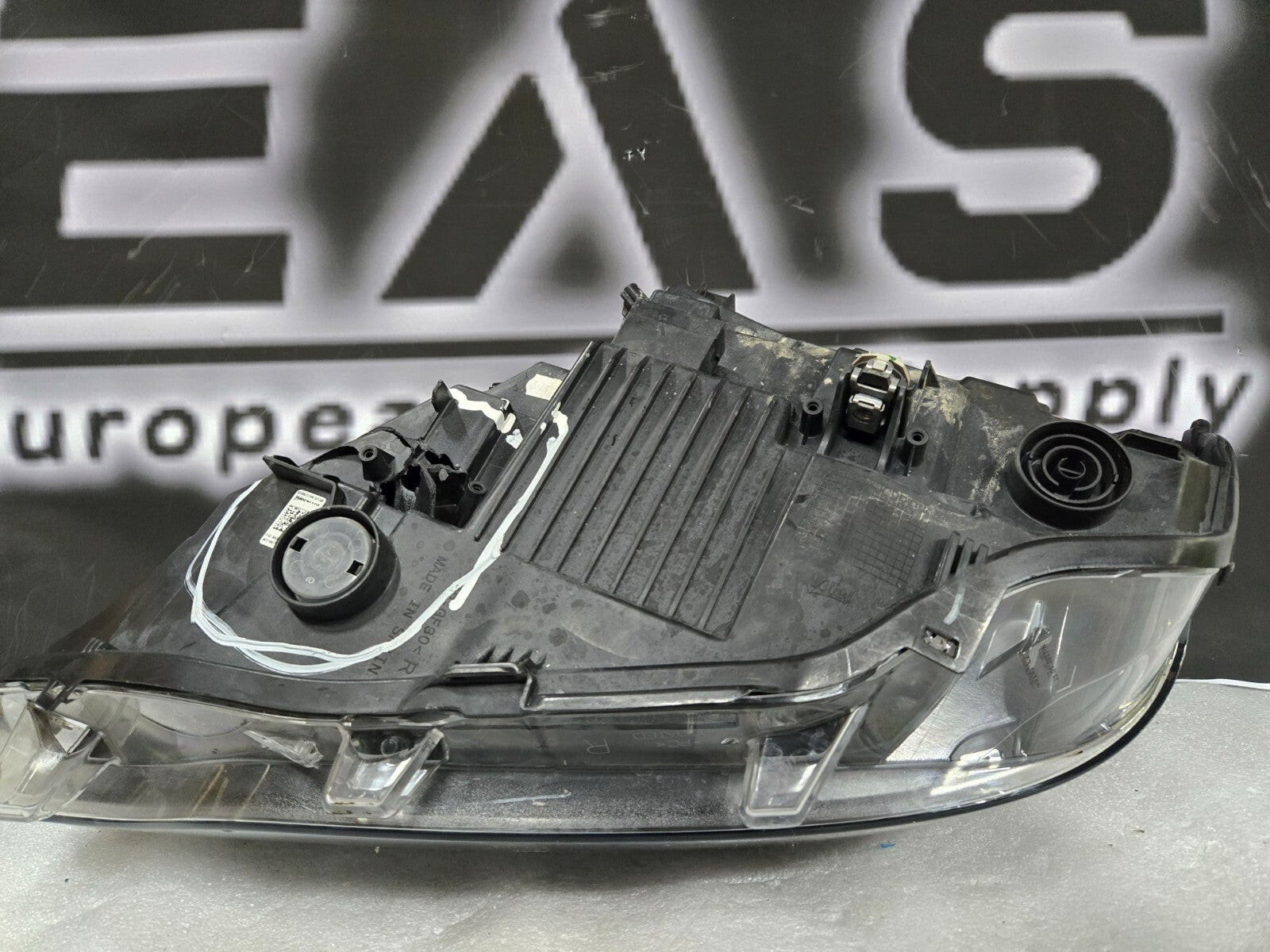 2018-2020 BMW F32 F36 F82 F80 M4 M3 Right RH Passenger LED Headlight OEM 7476210