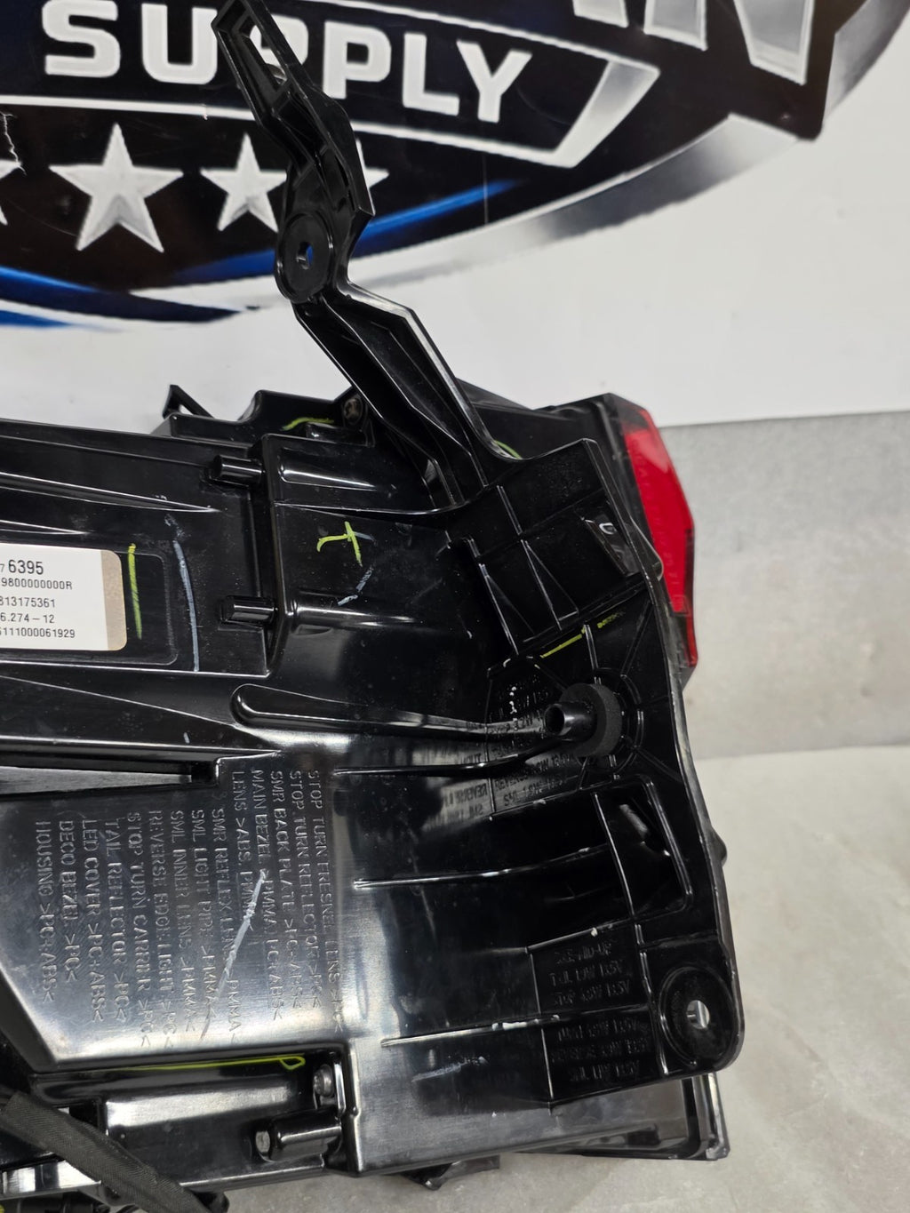 2025-2026 GMC Terrain Passenger Right RH LED Tail Light OEM 26576395
