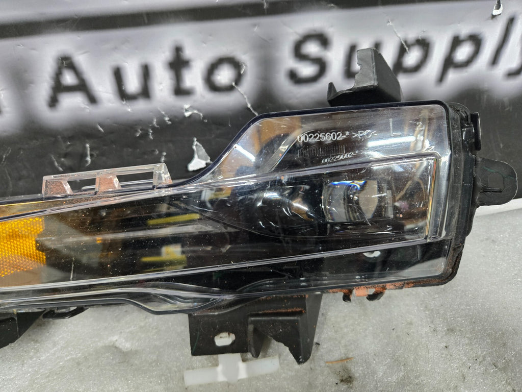 2017-2023 Tesla 3 Y Front Left LH Driver LED Daytime Running Light 1507930-00-C