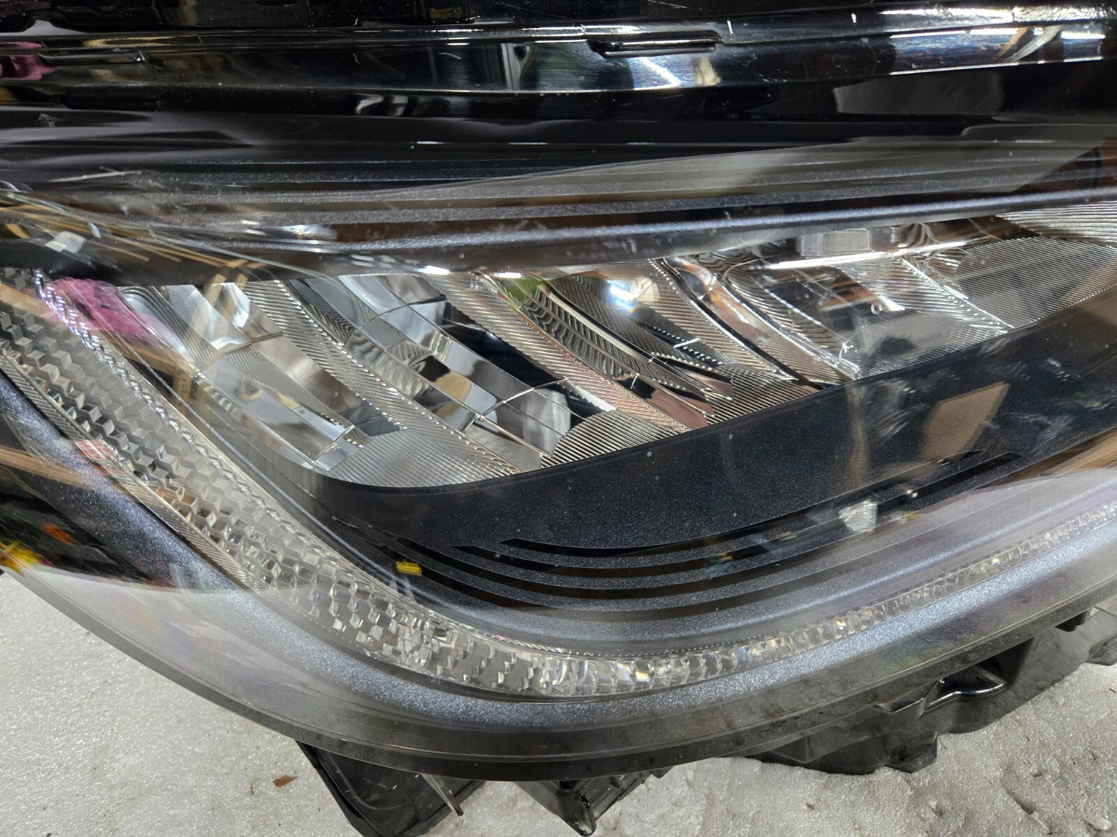 2022-2025 LINCOLN CORSAIR LED HEADLIGHT RIGHT PASSENGER SIDE LJ7B-13E014-AL OEM