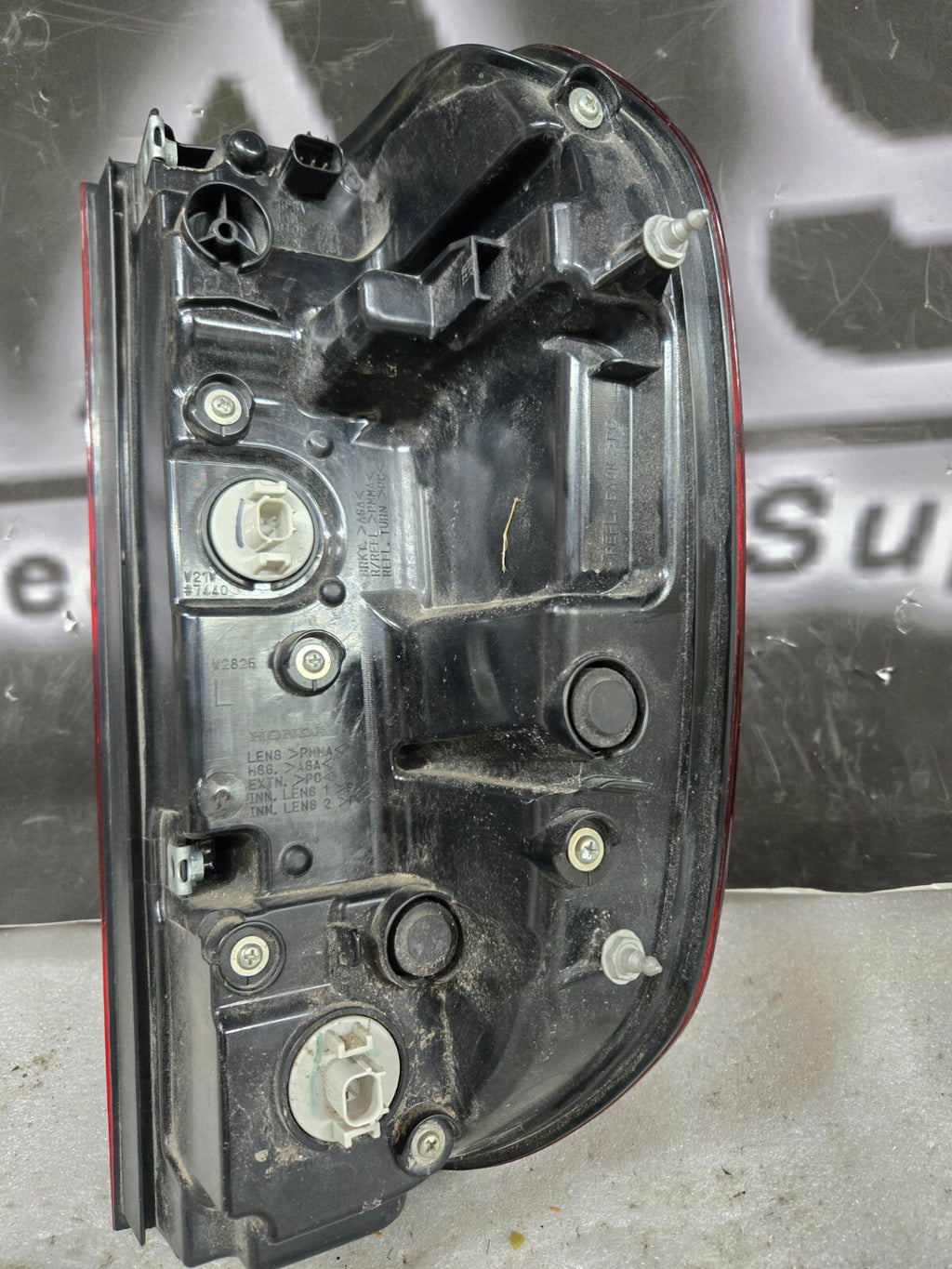 2017-2023 Honda Ridgeline - Taillight Assembly Left LH Driver 33550-T6Z-A03 OEM