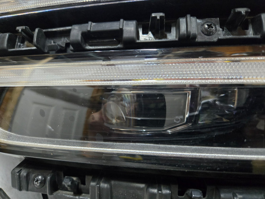 2022 2023 HYUNDAI GENESIS GV70 LED HEADLIGHT 92101-AR000 LEFT LH DRIVER SIDE OEM