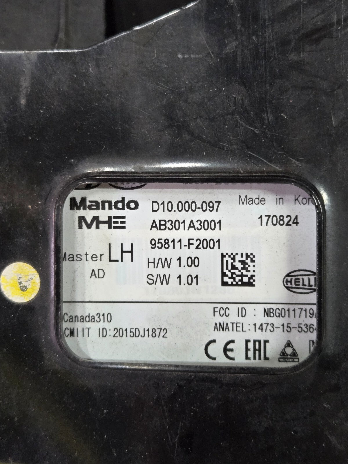 2017-2018 Hyundai Elantra Left Blind Spot Radar Sensor Module 95811-F2001 OEM