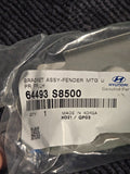 Hyundai BRACKET ASSY-FENDER MTG UPR FR 64493-S8500 OEM