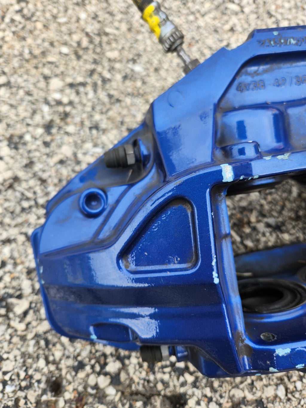 2021 DRIVERS SIDE FRONT BRAKE CALIPER BMW 1 SERIES F40 M135i 687985405
