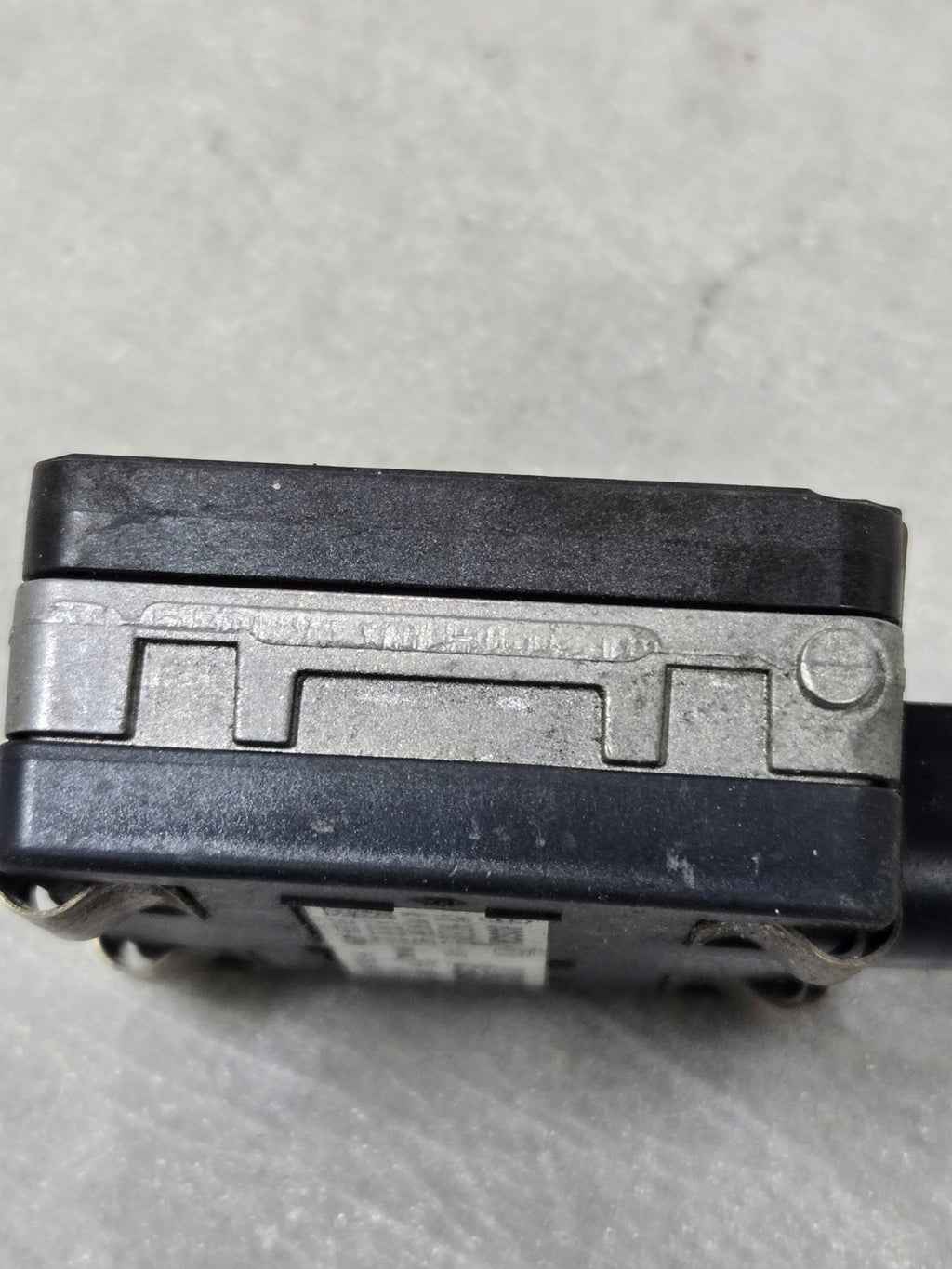 2016-2022 Bentley Bentayga Blind Spot Radar Sensor LH Left 4M0907590E OEM