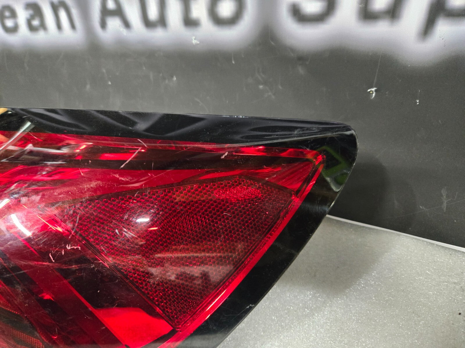 2021 2022 Maserati Quattroporte M156 LED Tail Light Lamp Right RH 20210204 OEM