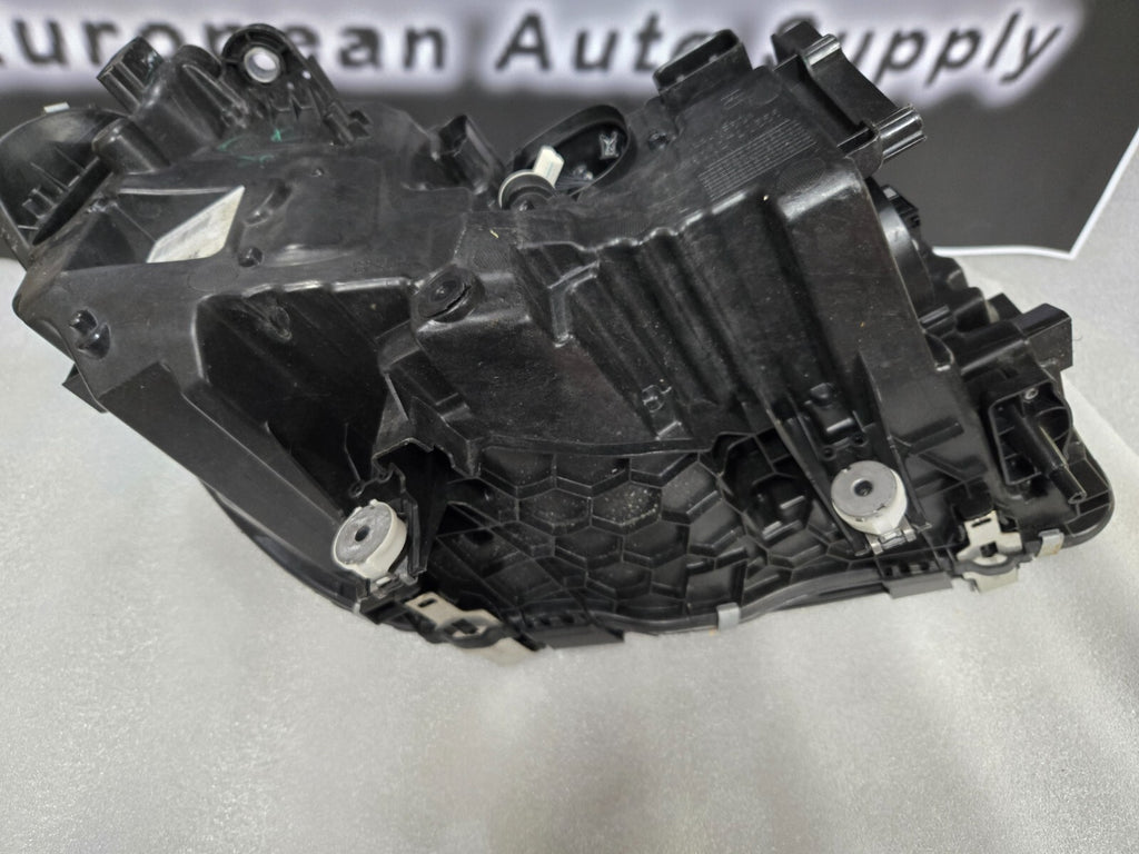 2018-2021 BMW X3 X4 G01 G02 Adaptive LED HEADLIGHT LEFT DRIVERS SIDE OEM 8739657