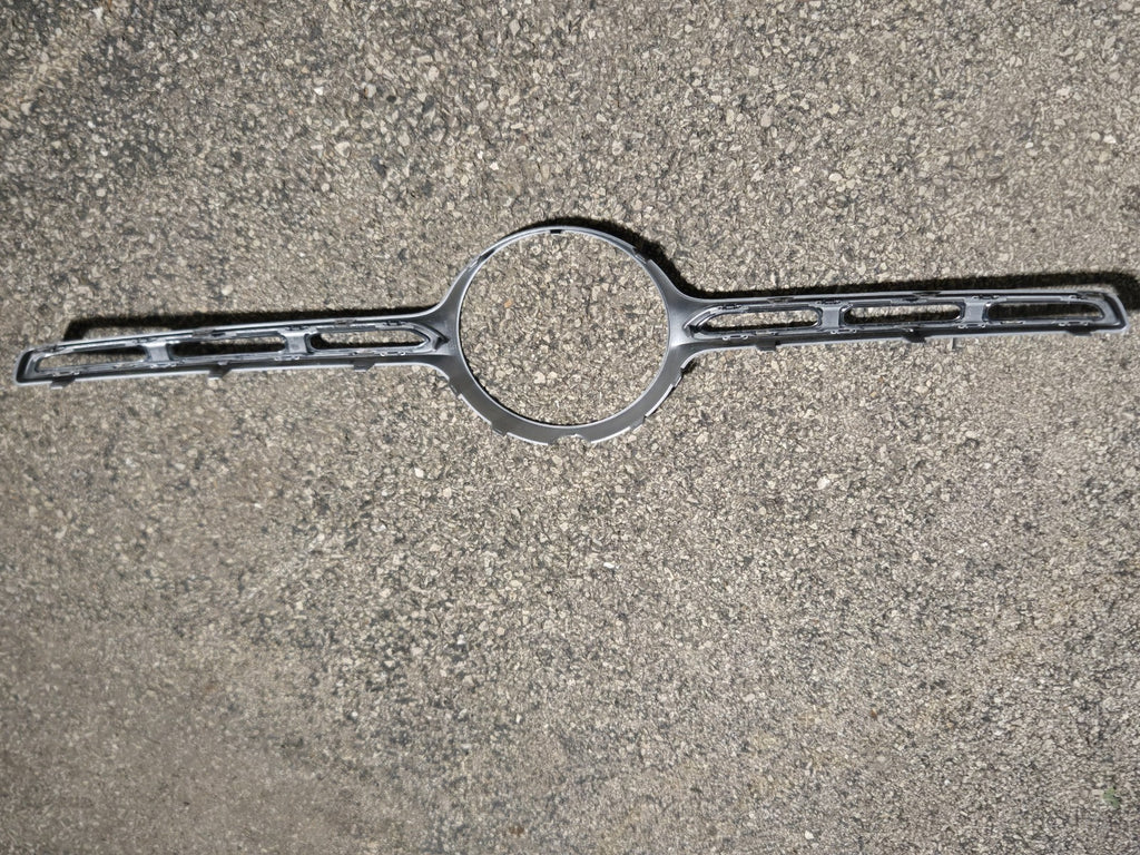 2020 - 2024 Mercedes-Benz GLE-Class Center Grille Trim Molding OEM A1678881701