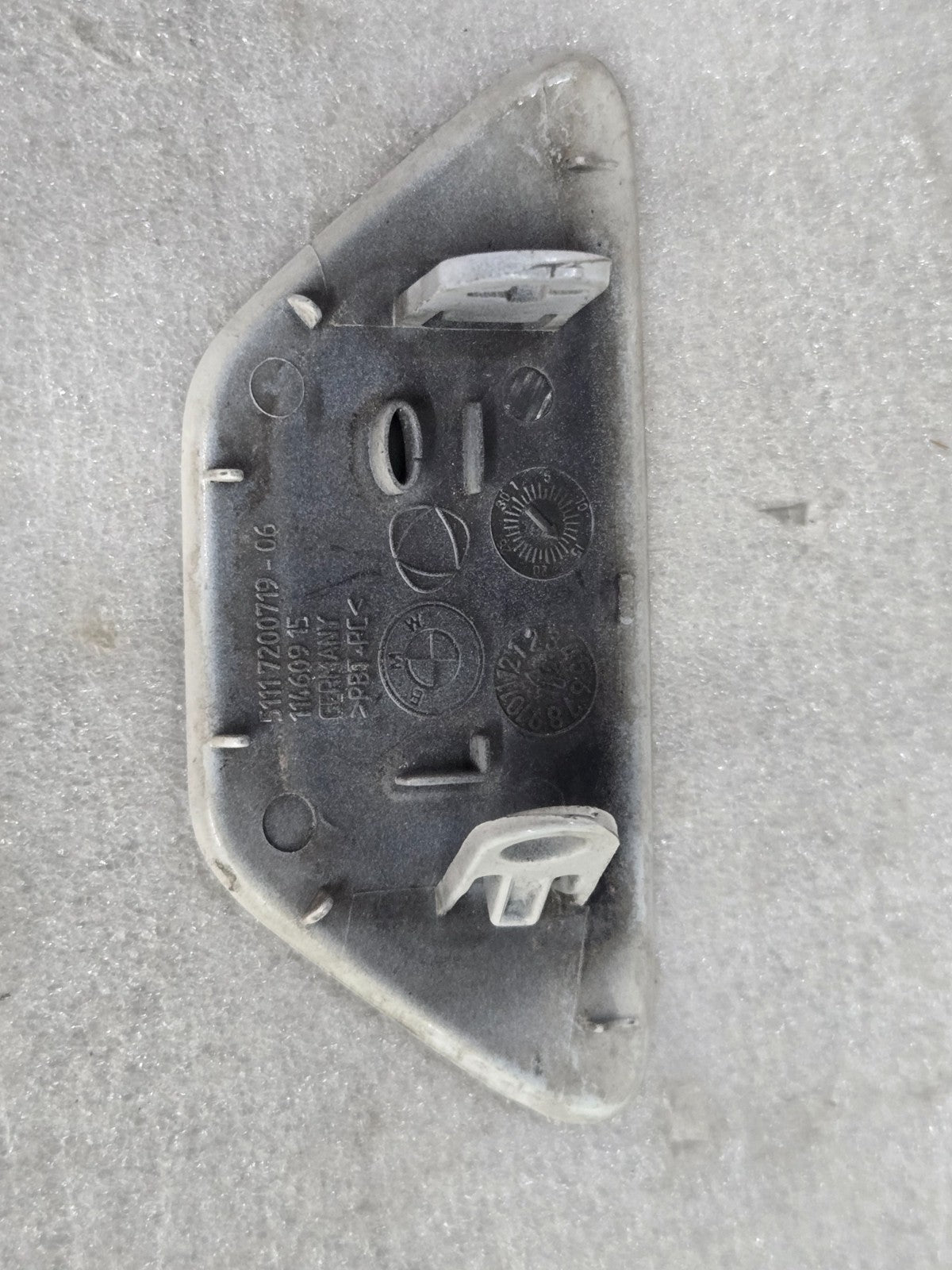 BMW 5 Series F10 F11 Left Headlight Washer Cover Genuine 51117200719 OEM