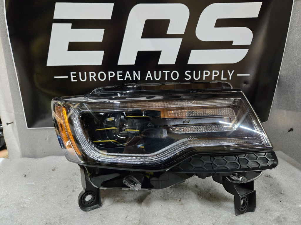 2016-2022 Jeep Grand Cherokee NON-AFS Headlight Black Right RH Passenger OEM H
