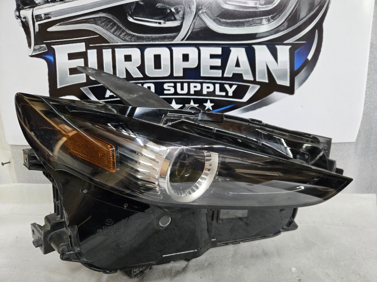 2020-2024 Mazda CX-30 NON AFS Right RH Passenger LED Headlight DGH9-51-030A OEM