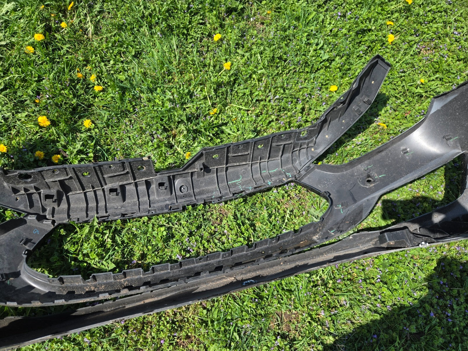 2014-2017 Maserati Ghibli M157 Front Bumper Cover Panel Assembly 670008304 OEM