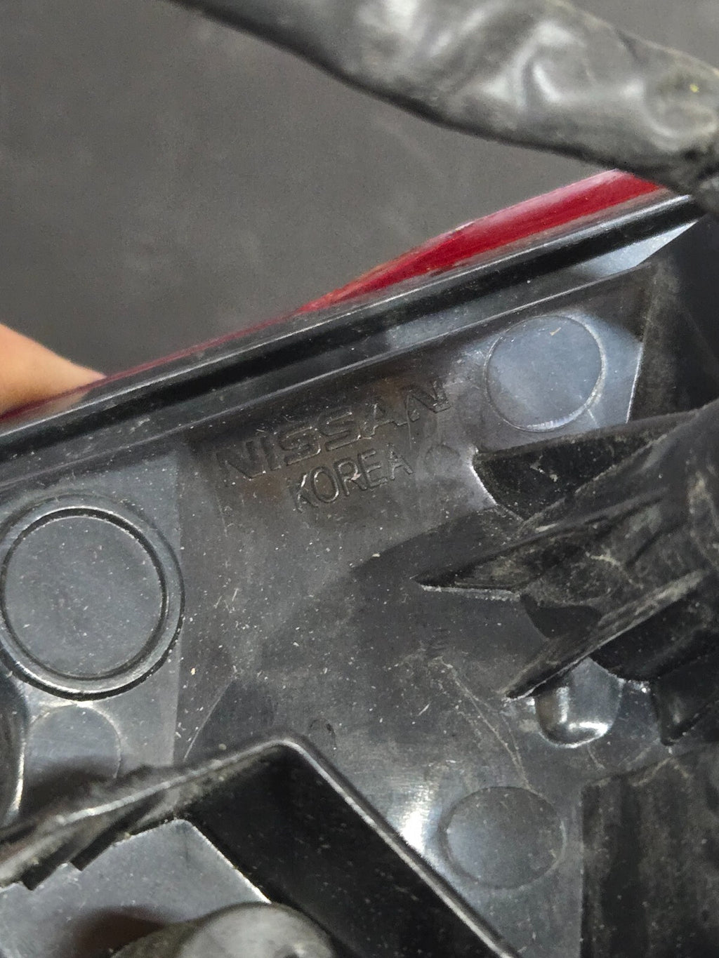 2016-2019 Nissan Rogue Inner Left Driver Side Lid Tail Light OEM