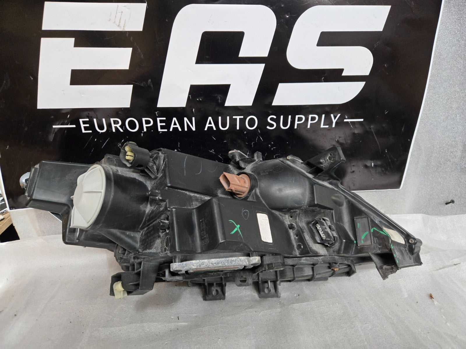 2015-2019 Lincoln MKC Left LH Driver Side Xenon HID Headlight OEM