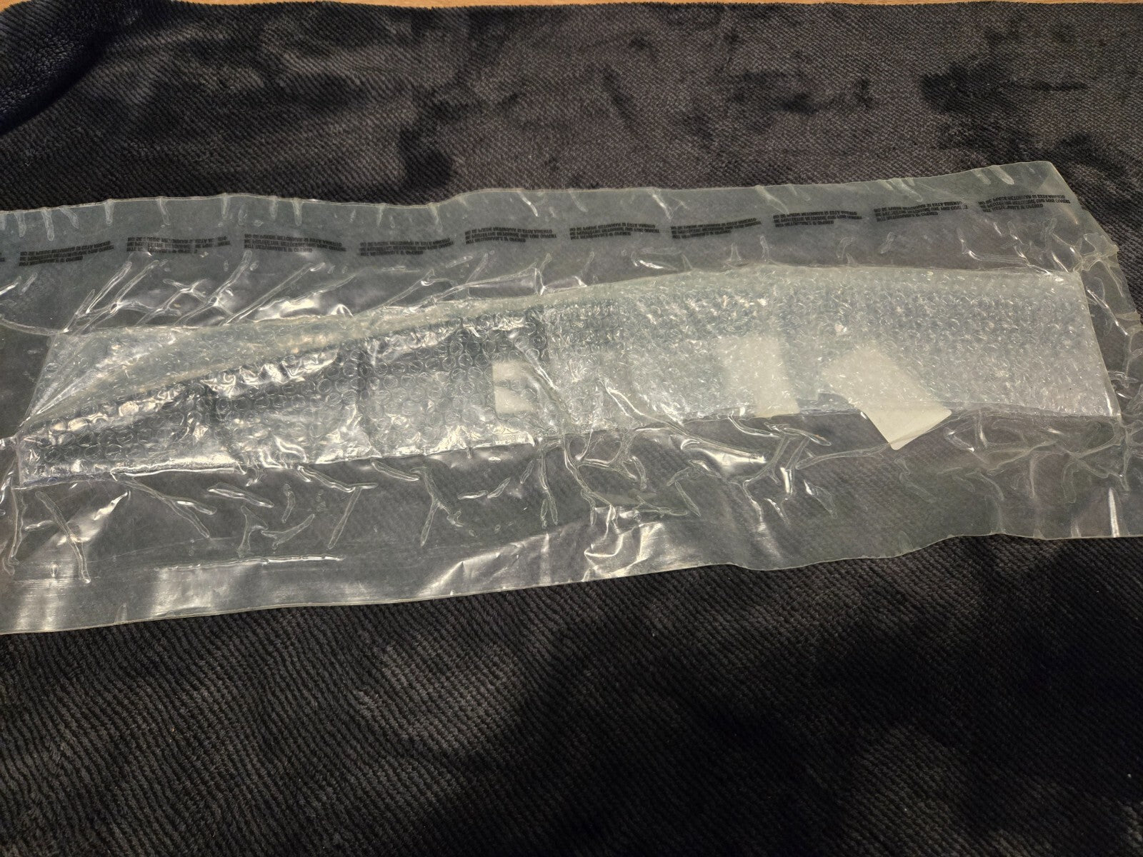 2017-2021 Buick Encore Hood Front Seal/Weather Strip New 42505068 OEM