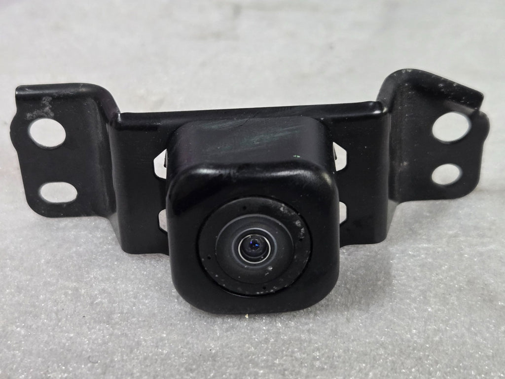 2017-2022 Toyota Highlander Front View Parking Aid Assist Camera OEM 86790-0E081