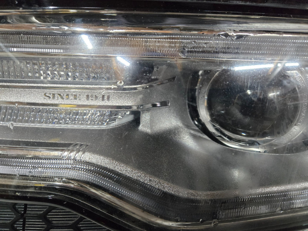 2014-2016 Jeep Grand Cherokee Left Driver Non-AFS HID Headlight OEM 68111001AE