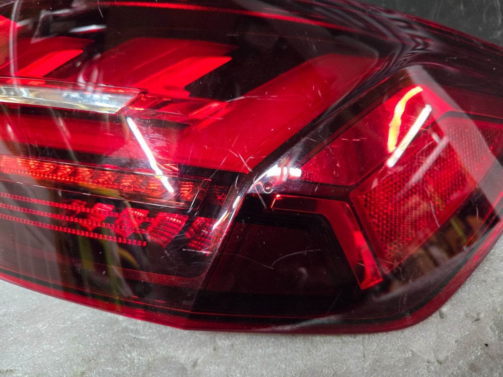 2020-2023 Audi Allroad Quattro Passenger Right RH LED Tail Light OEM 8W9945092AD