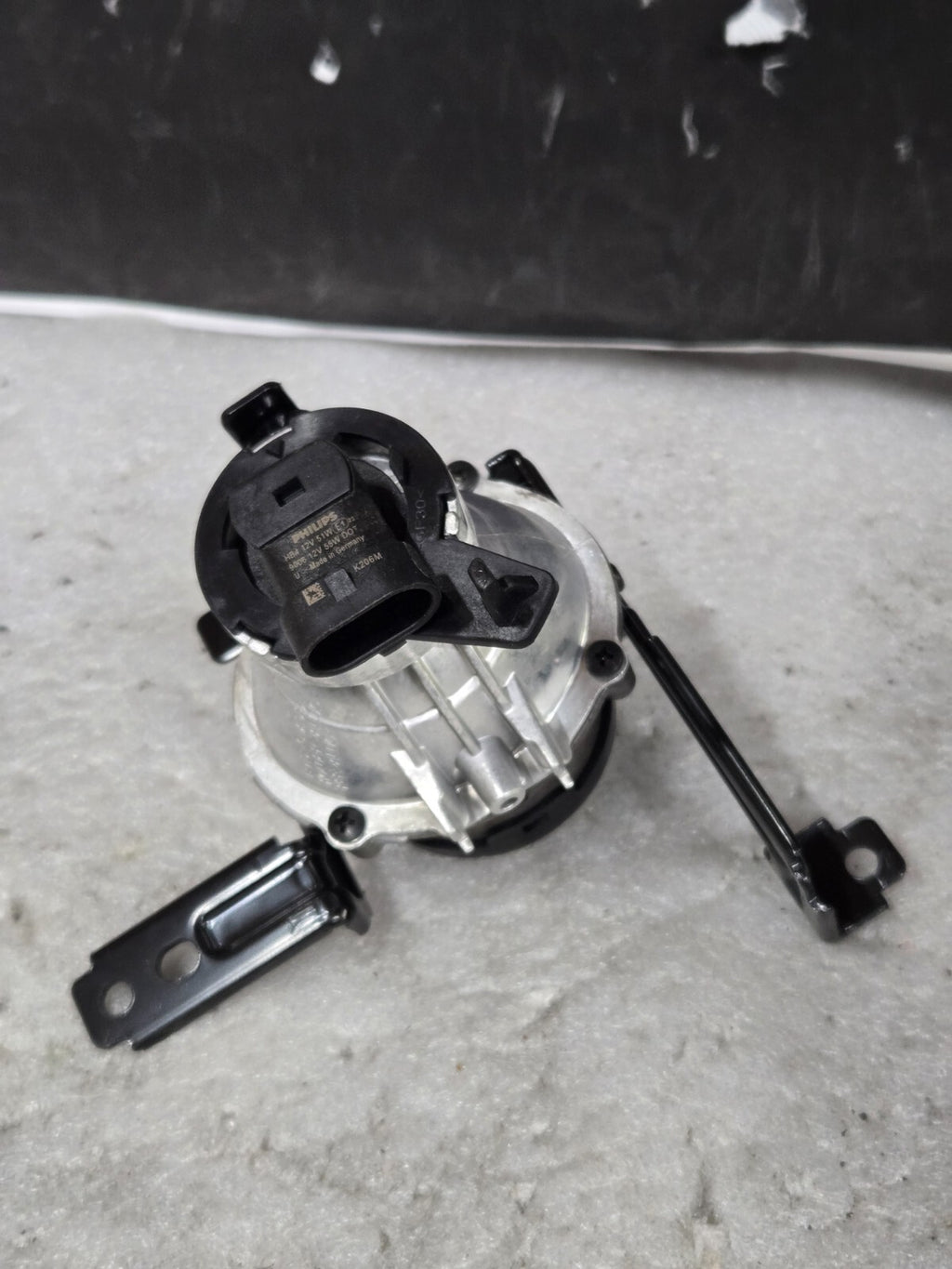 2022-2023 HYUNDAI KONA FRONT FOG LIGHT ASSEMBLY LEFT LH DRIVER 92201-J9500 OEM