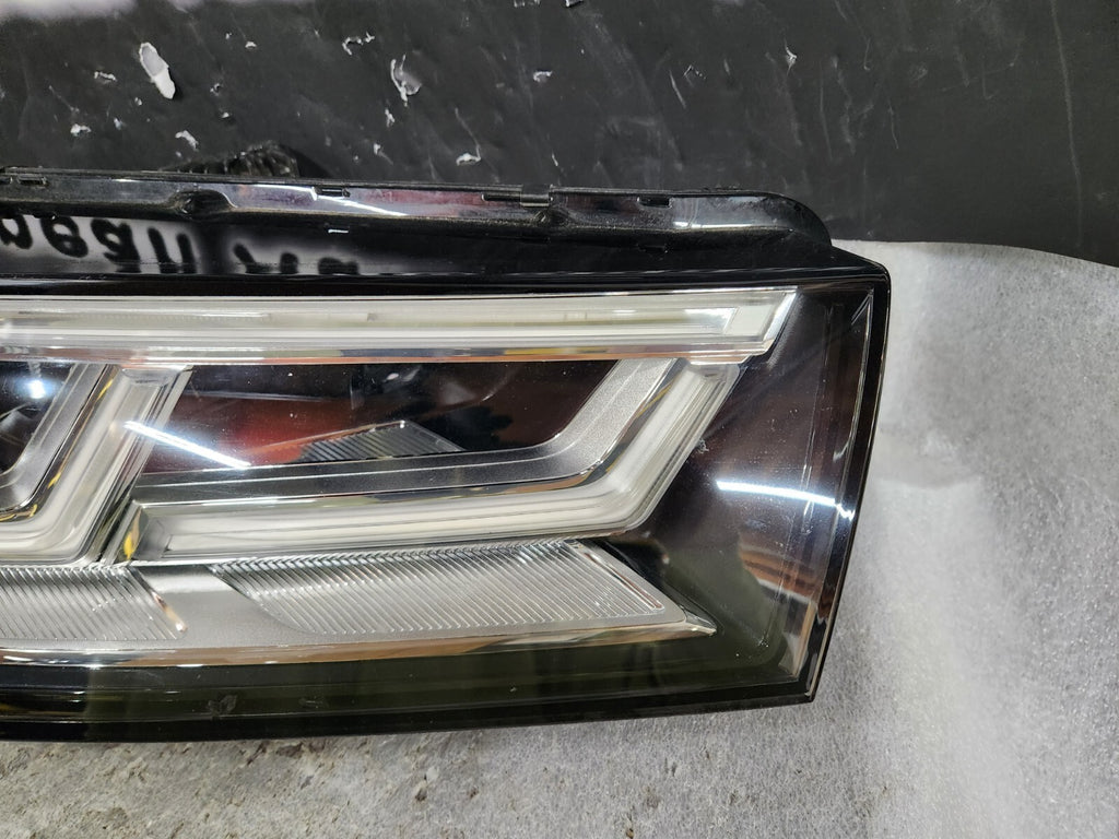 2018 - 2020 AUDI SQ5 RIGHT PASSENGER SIDE FULL LED HEADLIGHT 80A941034B OEM