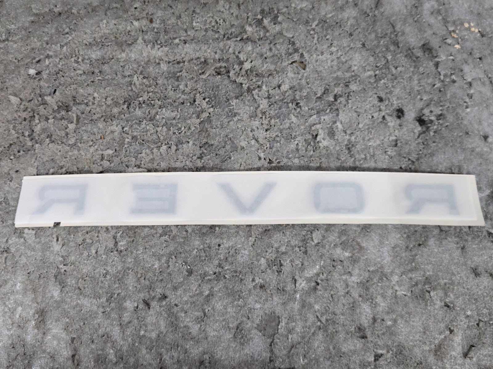 RANGE ROVER TRUNK BADGE EMBLEM OEM JK62-407A74-DA "ROVER" ONLY NEW