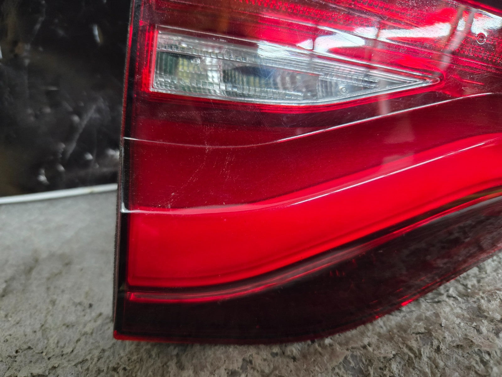 2018-2021 BMW X3 G01 REAR LEFT INNER LIFTGATE TAILLIGHT FULL LED OEM 63219853379