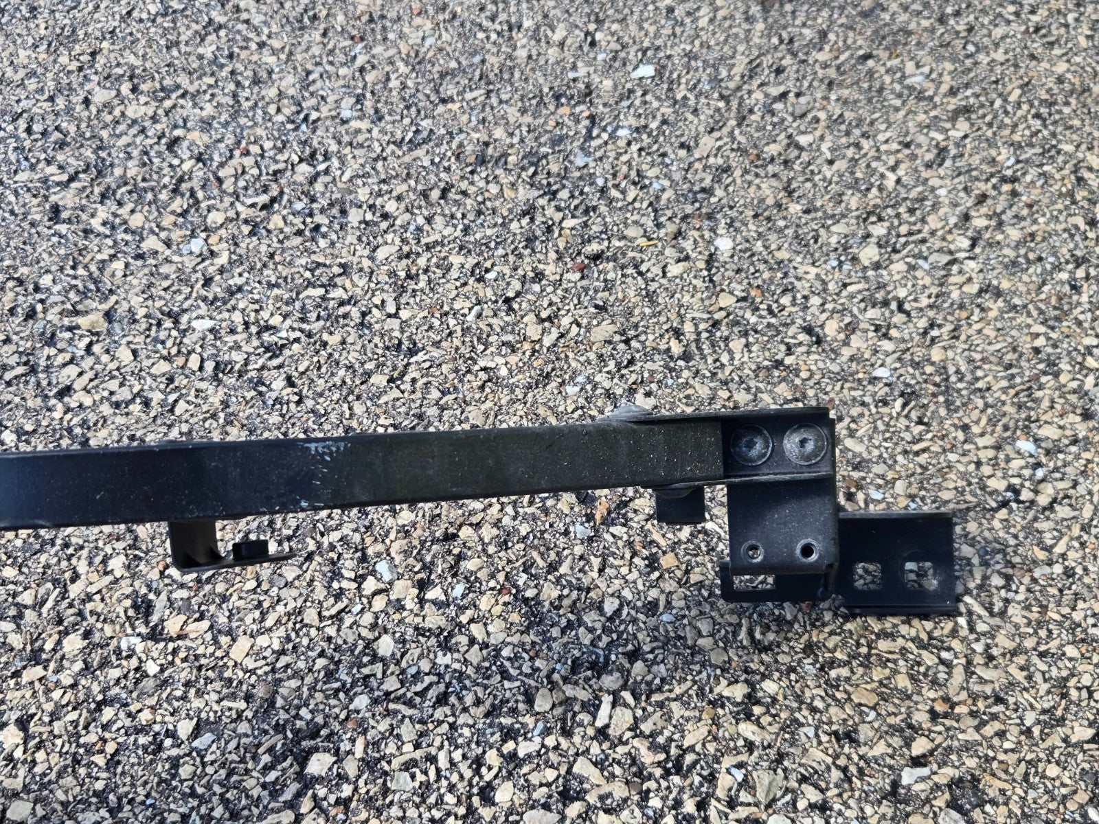 LAMBORGHINI HURACAN REAR BUMPER CROSSMEMBER SUPPORT MOUNT BRACKET OEM 4T0813753E
