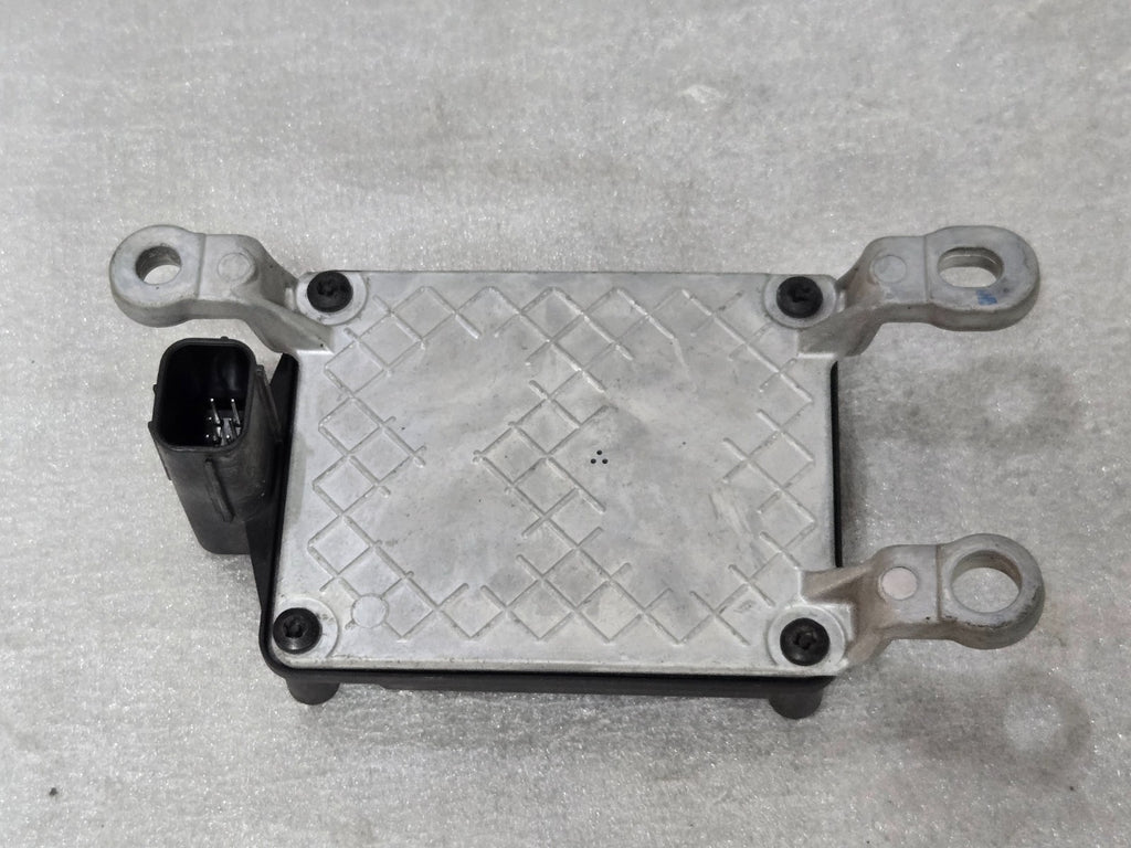 2019-2023 Nissan Murano Cruise Control Distance Radar Sensor 28438-9UF8B #M3