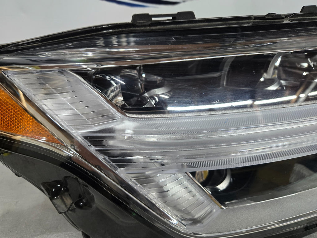 2016 - 2023 Volvo XC90 Right RH Passenger LED Headlight OEM 32338947 w/ Modules