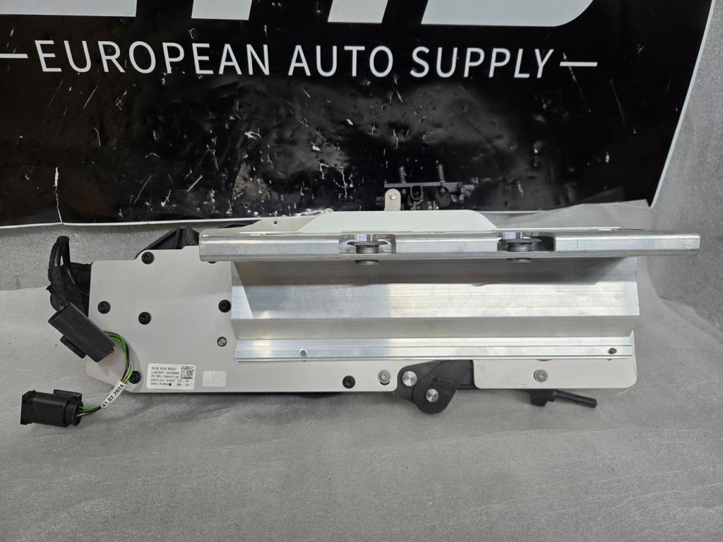 2019-2023 Rolls Royce Ghost Radiator Spirit Ecstasy Lift Mechanism 51137495477