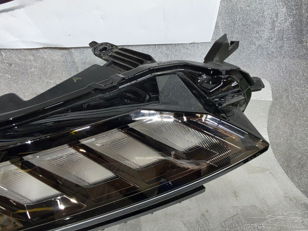 2025-2026 INFINITI QX80 LED Right RH Passenger DRL Turn Signal OEM 26120-7JA0B