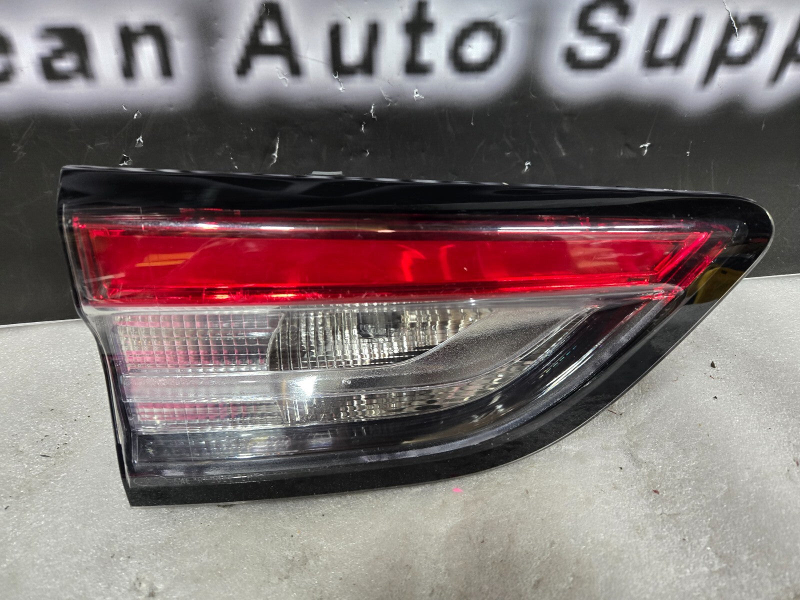 2020 2021 2022 Ford Escape Rear Left Inner Tail Light LH LED OEM LJ6B-13A603-AM