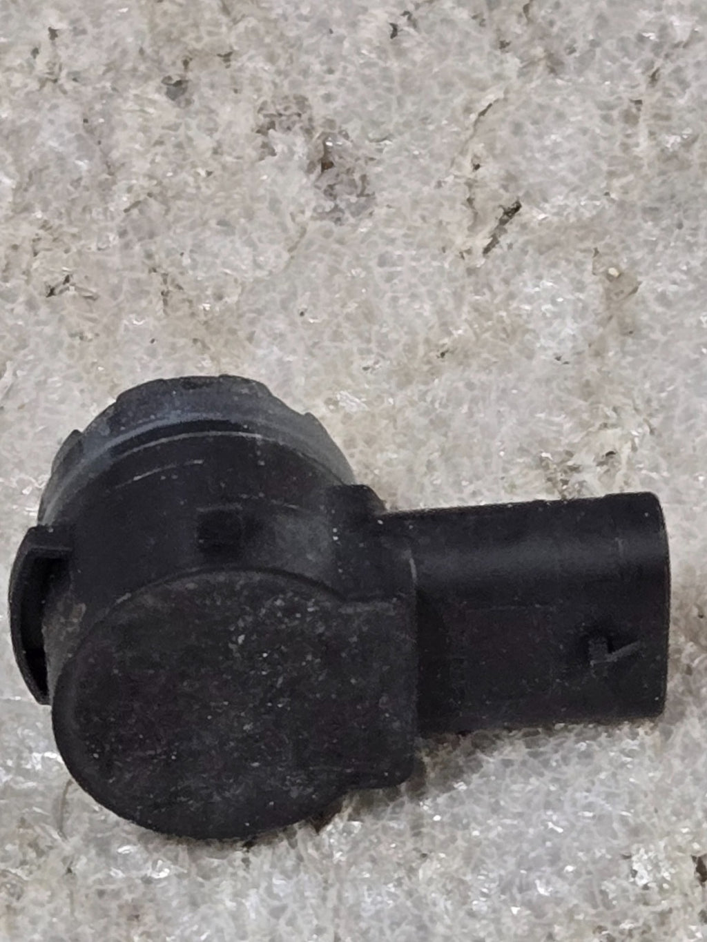 2016 - 2023 MERCEDES GLC300 X253 REAR PARKING AID ASSIST SENSOR OEM A0009055504