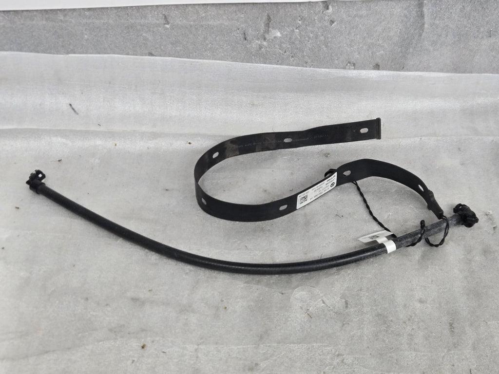 2019-2025 BMW 330i G20 OEM Hands Free Lift Tailgate Sensor Line 7391042 USED