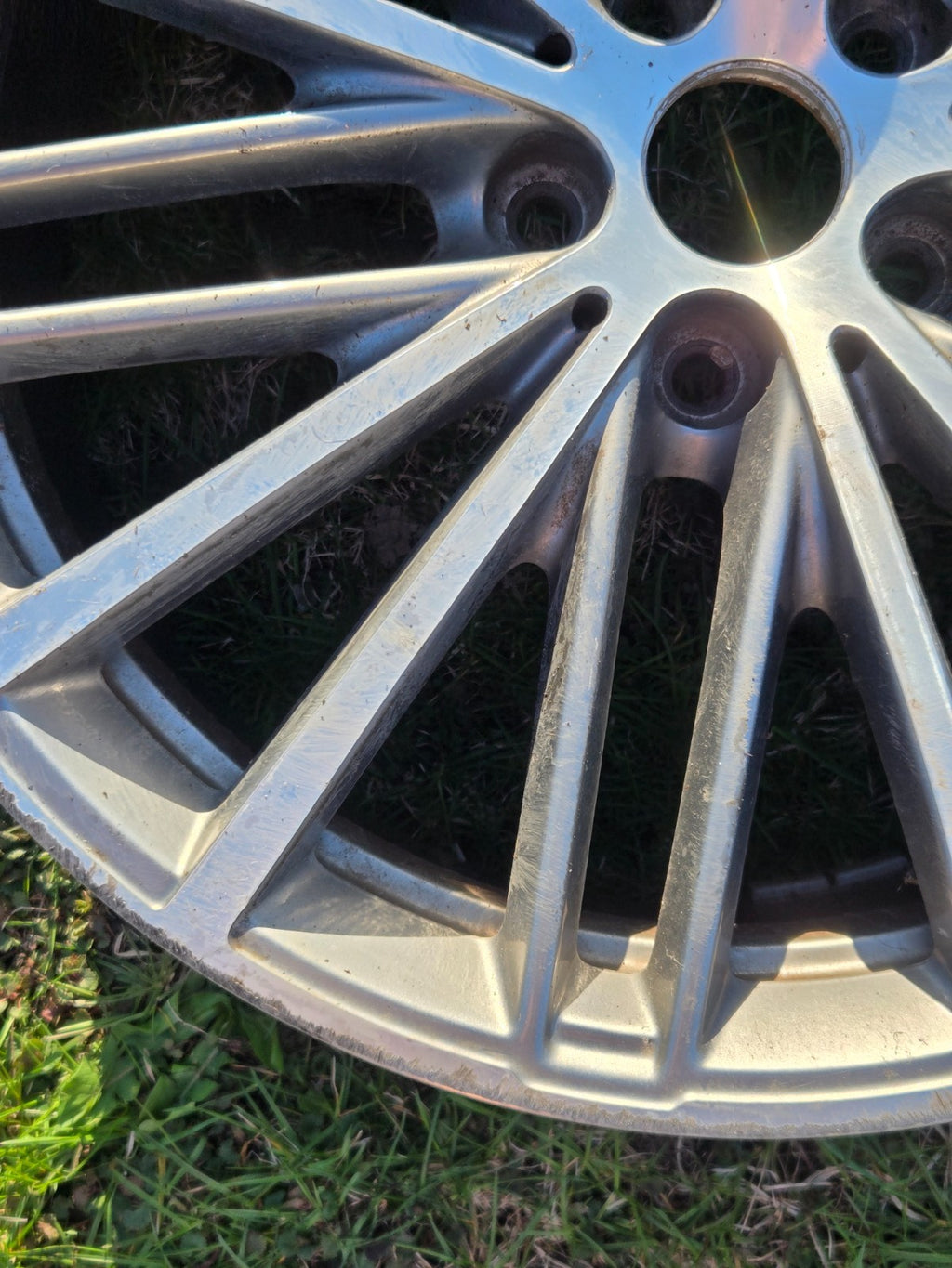 BMW 530i 540i 2017-2020 19" FACTORY OEM WHEEL RIM FRONT 86331 36116863422