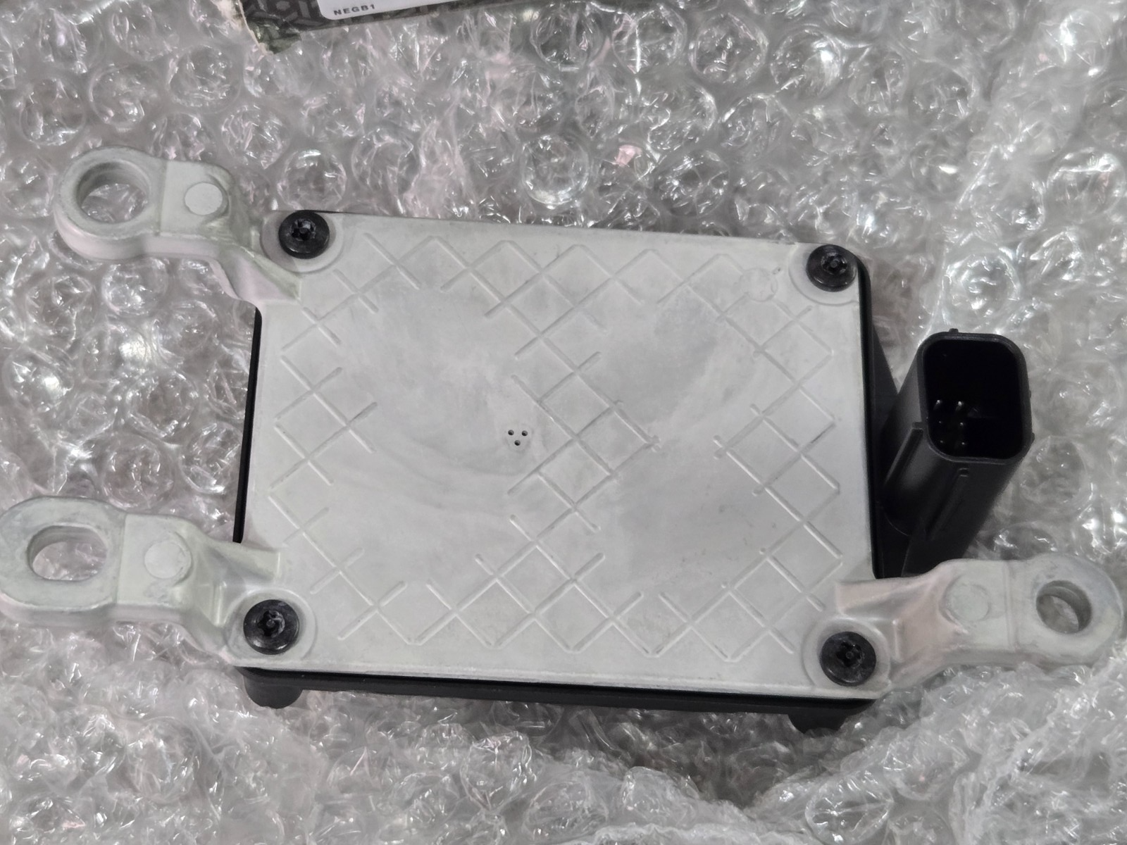 2020-24 Nissan Adaptive Cruise Control Distance Radar Sensor 284386LA3C NEW OEM